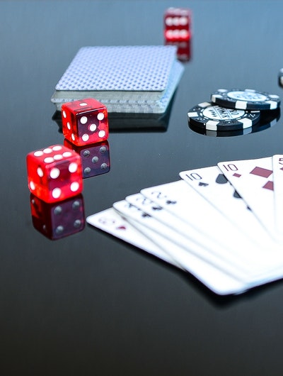 poker-game-play-gambling-163828